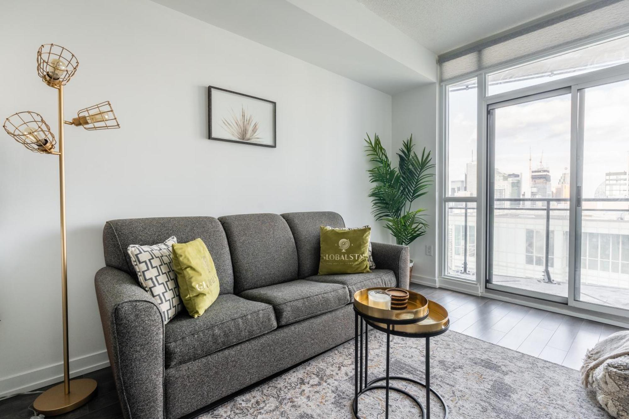 Globalstay Elegant Downtown Apartments Торонто Екстериор снимка