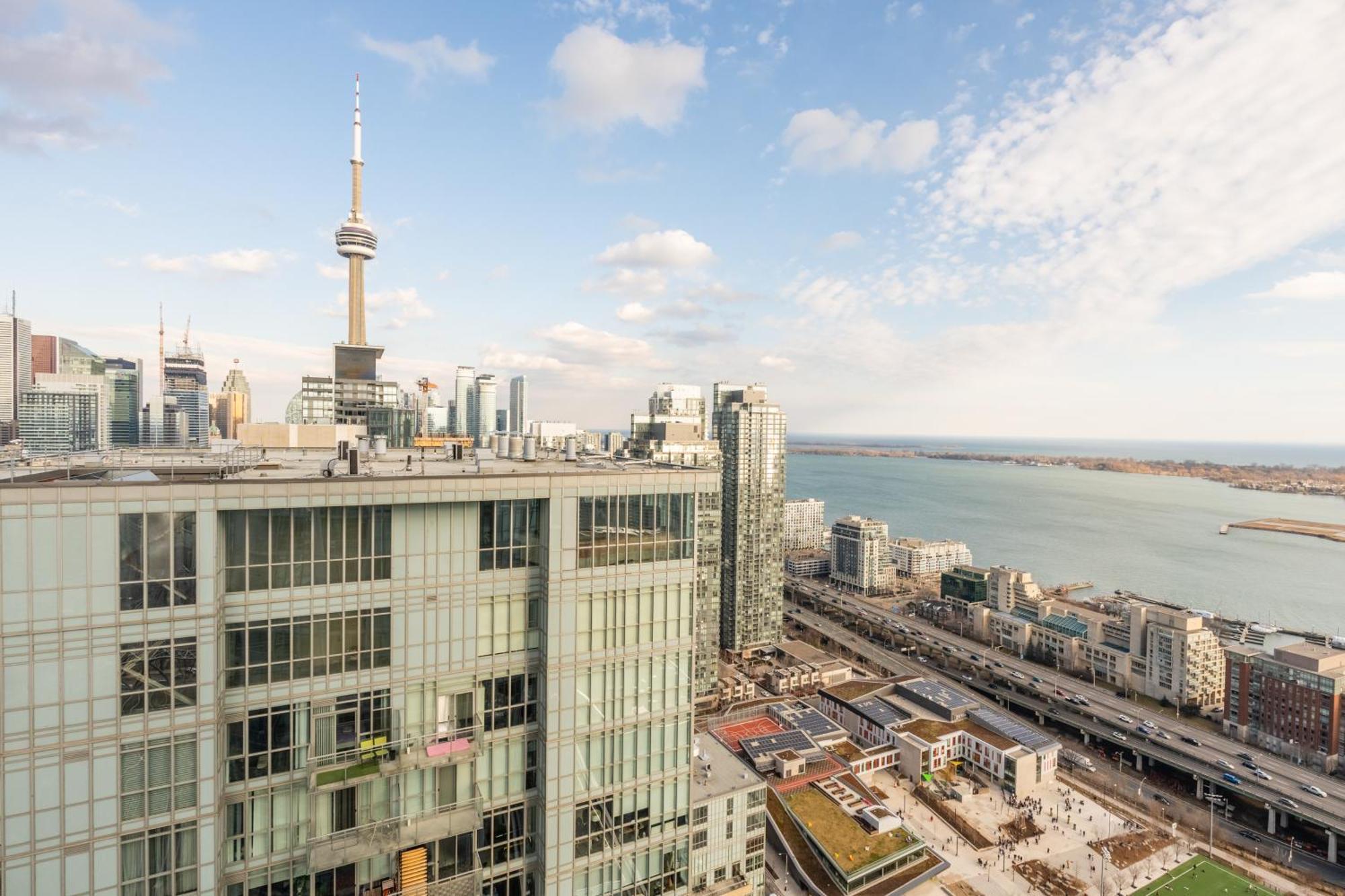 Globalstay Elegant Downtown Apartments Торонто Екстериор снимка