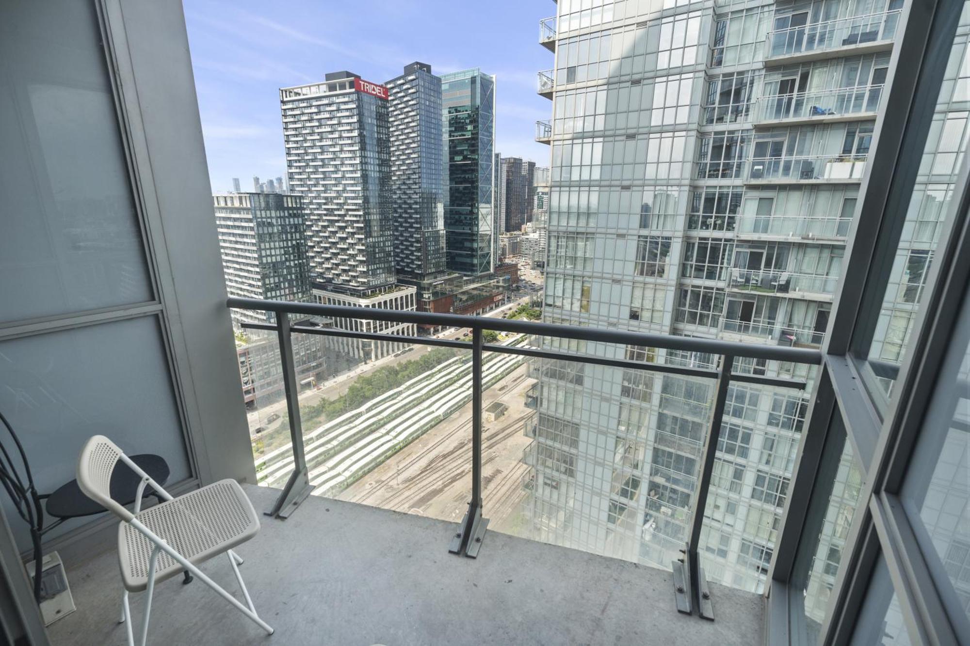 Globalstay Elegant Downtown Apartments Торонто Екстериор снимка