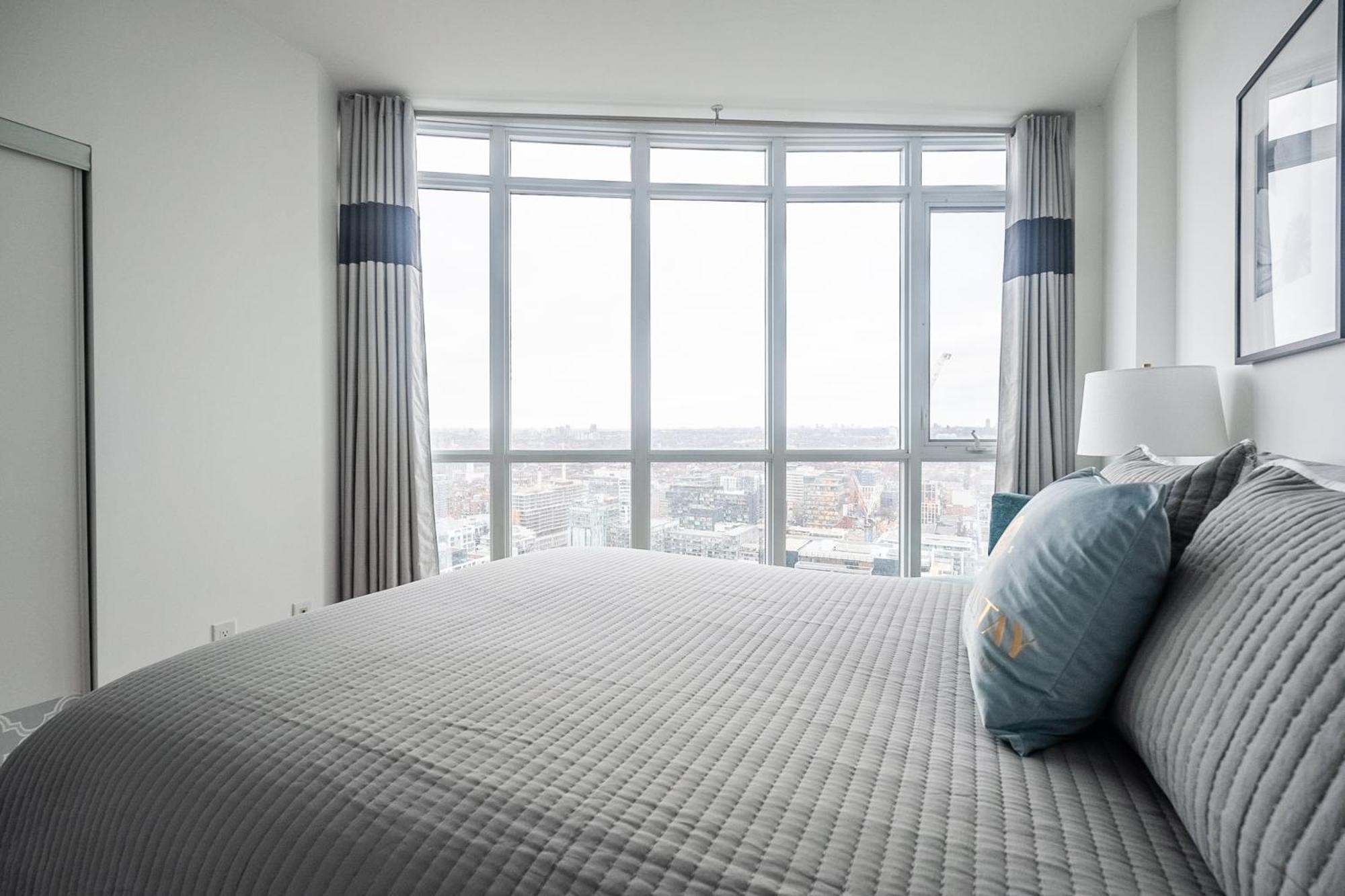Globalstay Elegant Downtown Apartments Торонто Екстериор снимка